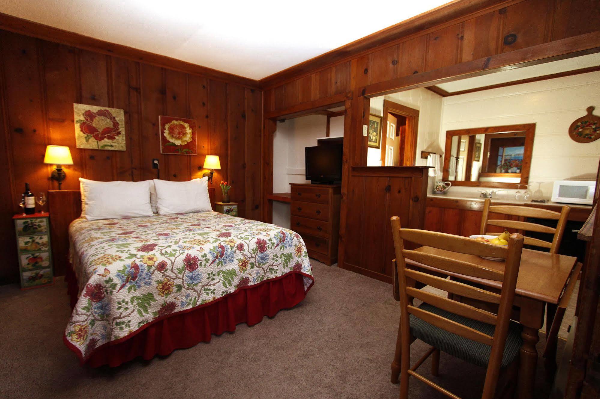 Fern Grove Cottages Guerneville Extérieur photo