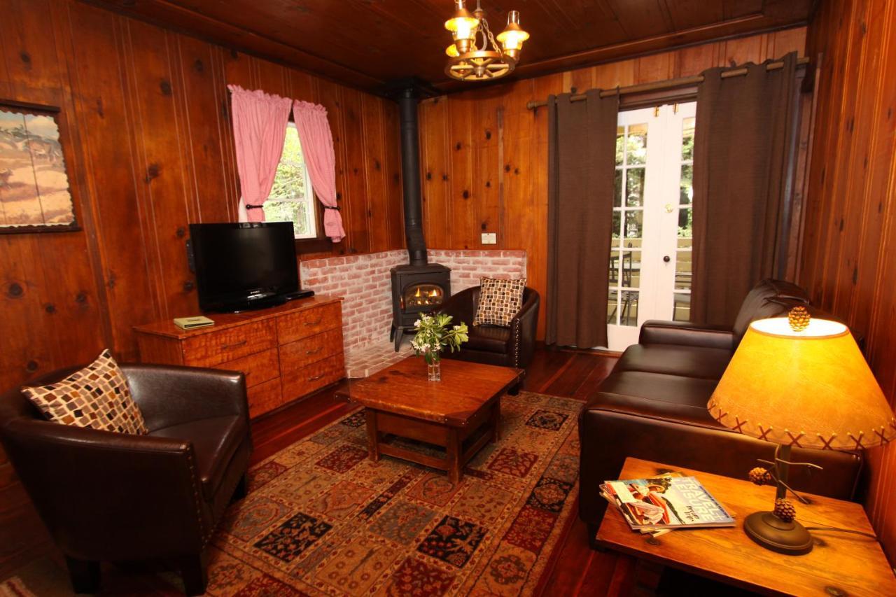 Fern Grove Cottages Guerneville Extérieur photo