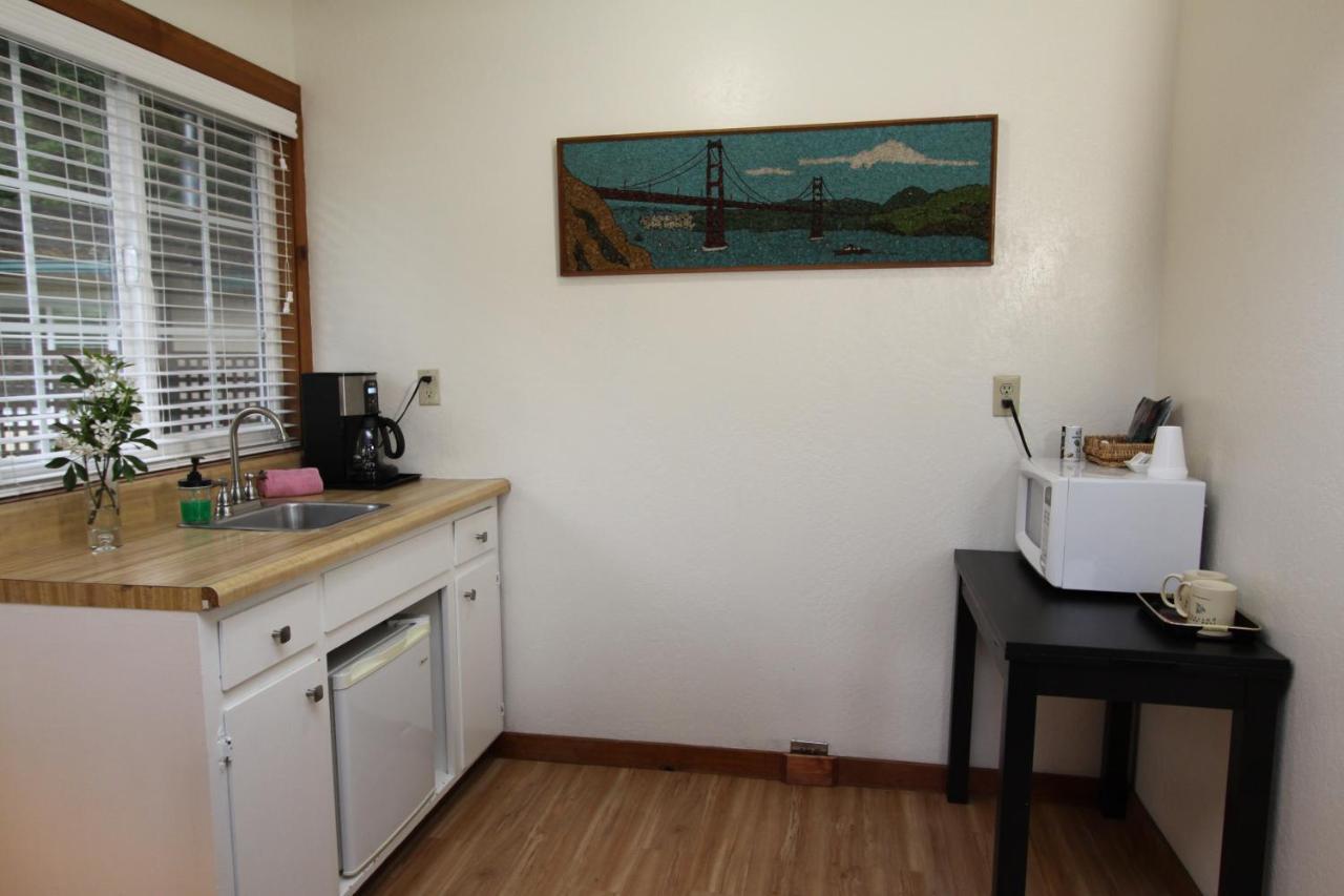 Fern Grove Cottages Guerneville Extérieur photo