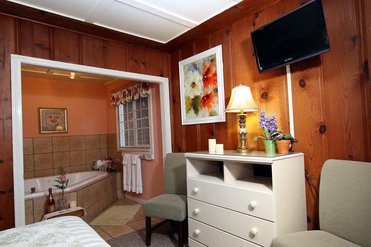 Fern Grove Cottages Guerneville Extérieur photo